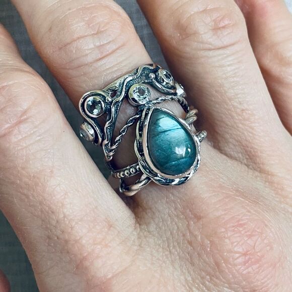 Labradorite Sterling Silver 925 Teardrop Jewel Crystal Ring - Picture 1 of 7